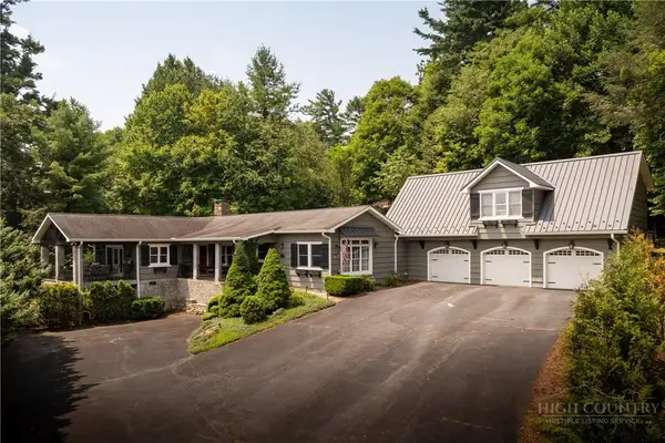 305 Laurel Lane, Blowing Rock, NC 28605