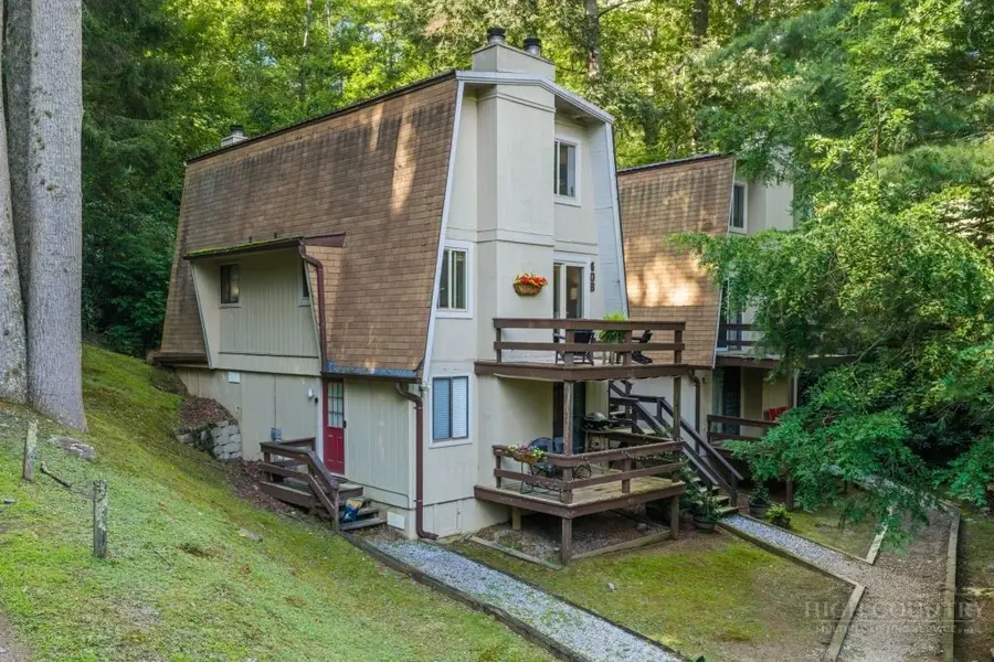 40 Hemlock Hills #A, Banner Elk, NC 28604 - #3