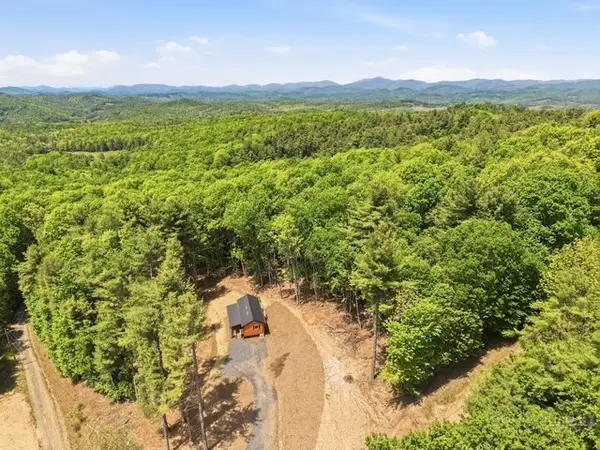 387 Tree Top Circle, Fleetwood, NC 28626