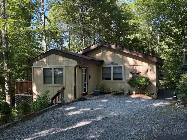 51 Pepperidge Lane, Newland, NC 28657