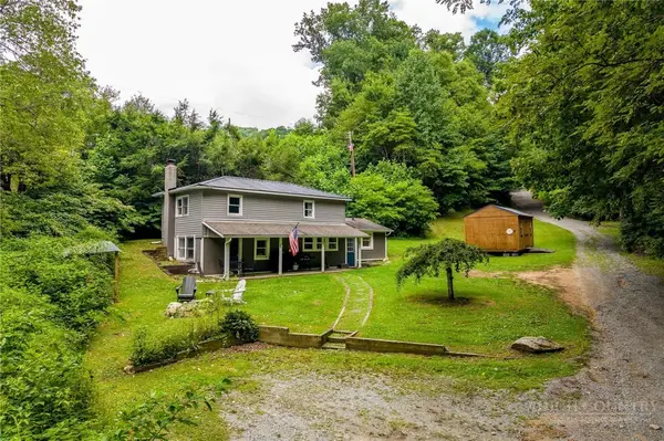 2601 Mountain Dale Road, Vilas, NC 28692