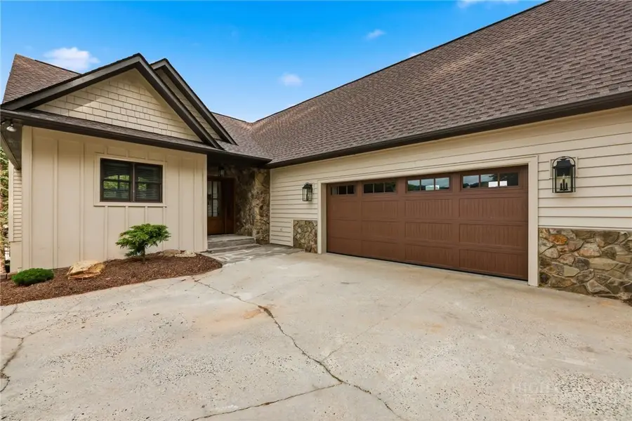 643 W Landing, Jefferson, NC 28640 - #3