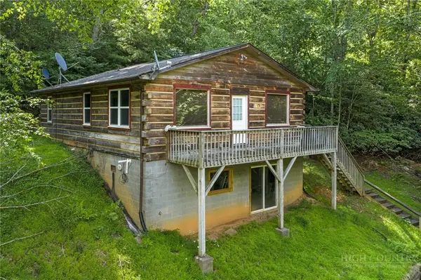 2020 Castle Ford Road, Boone, NC 28607