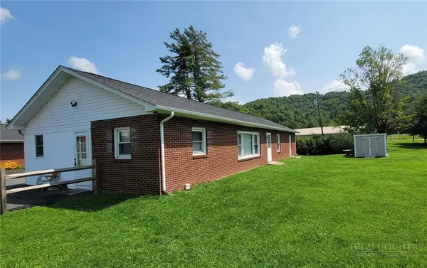 136 Ivy Drive, Boone, NC 28607
