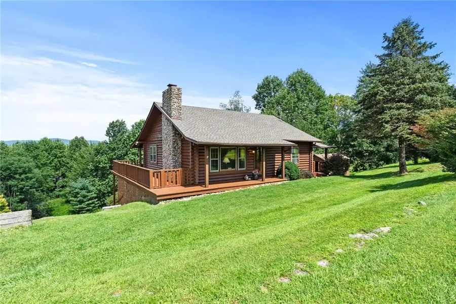 439 Apple Way Road, Blowing Rock, NC 28605 - #2