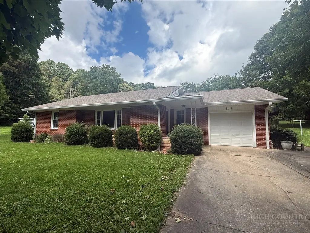 314 Old Virginia Road, Jefferson, NC 28640 - #1