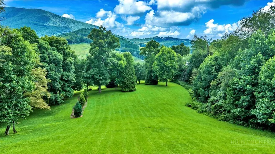 110 Primrose Place, West Jefferson, NC 28694 - #3