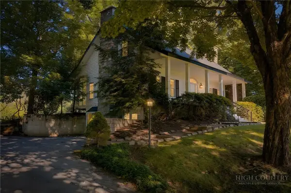 106 Thunderbolt Drive, Banner Elk, NC 28604