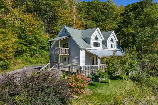 5722 Howards Creek Road, Boone, NC 28607