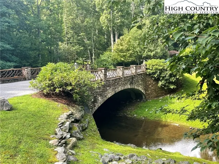 405 Firethorn Trail, Blowing Rock, NC 28605 - #3