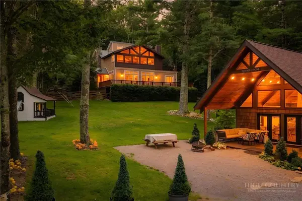 123 Saint Andrews Road, Beech Mountain, NC 28604