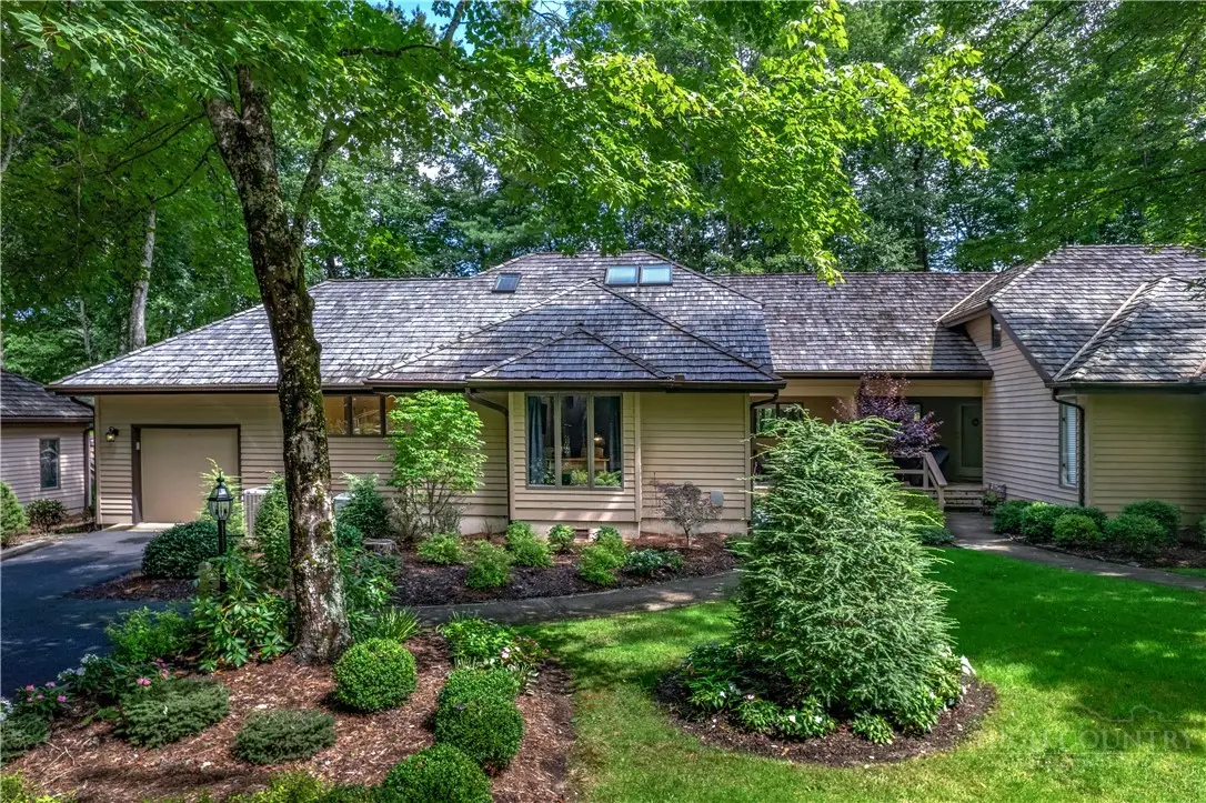 870 Clubhouse Drive #B2, Banner Elk, NC 28604 - #1