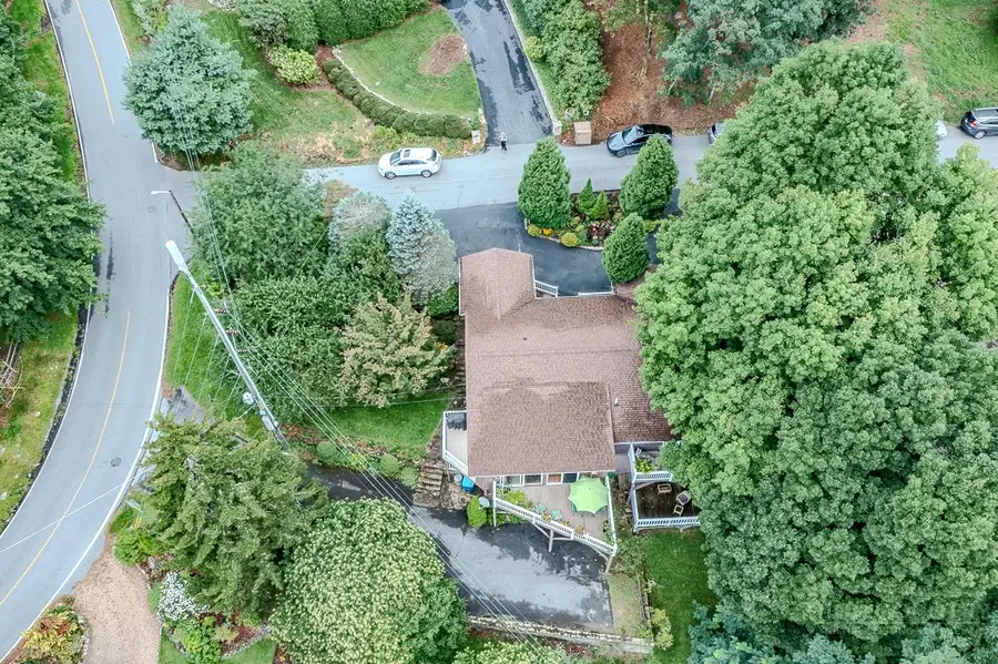 116 Hemlock Lane, Blowing Rock, NC 28605 - #2