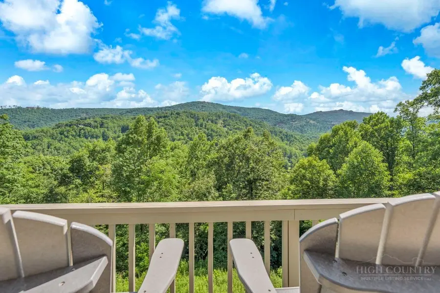 821 River Run, Banner Elk, NC 28604 - #3