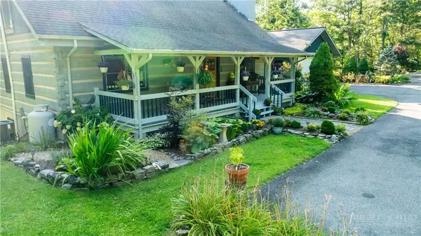 634 Stover Ridge, Newland, NC 28657
