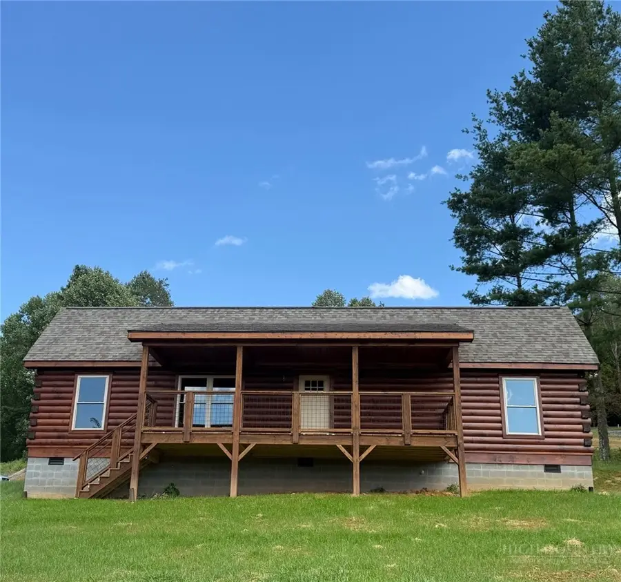 608 Willowbend Lane, Jefferson, NC 28640 - #2