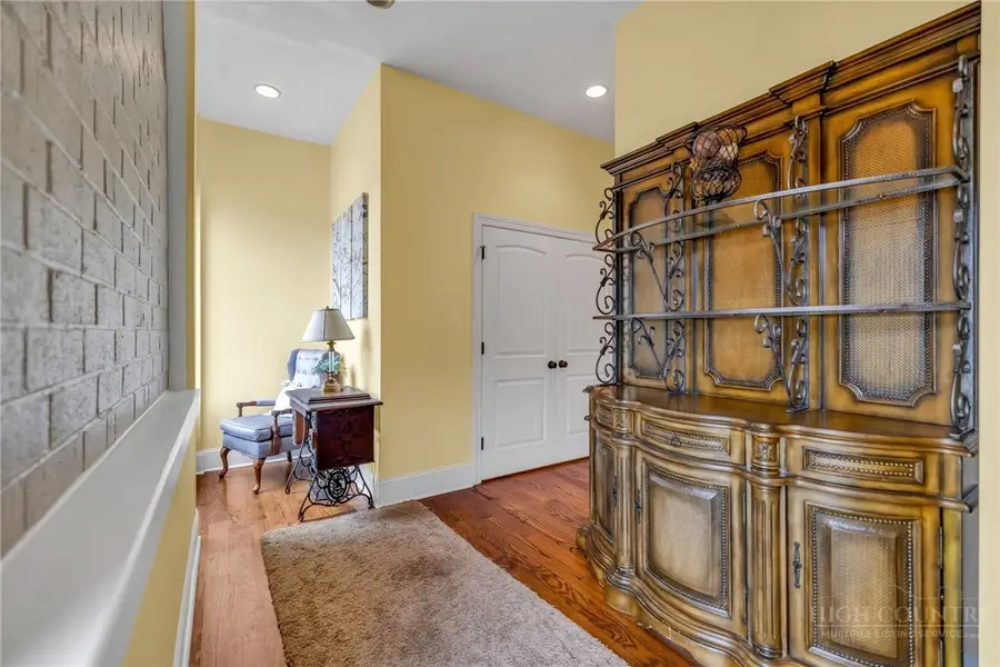 201 Jefferson Station Place #201, West Jefferson, NC 28694 - #3