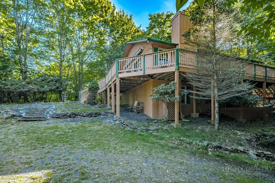 114 Mill Pond Lane, Beech Mountain, NC 28604 - #3