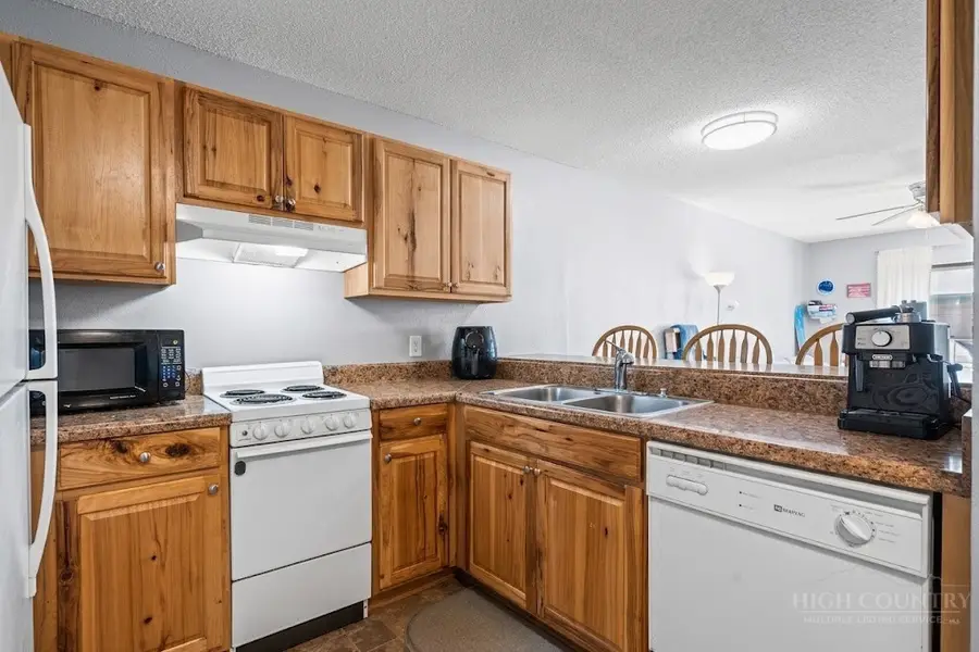 160 Zeb Street #C104, Boone, NC 28607 - #3