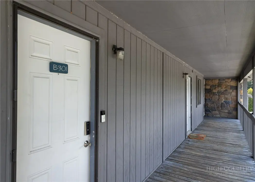 521 Meadowview Drives #B301, Boone, NC 28607 - #1