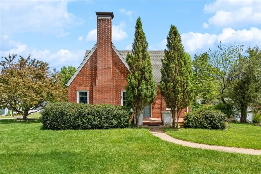 306 Wilton Avenue, West Jefferson, NC 28694 - #3