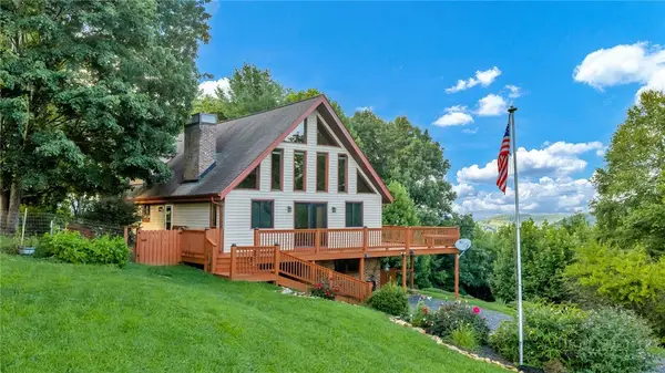 179 Pine Springs Drive, Jefferson, NC 28640