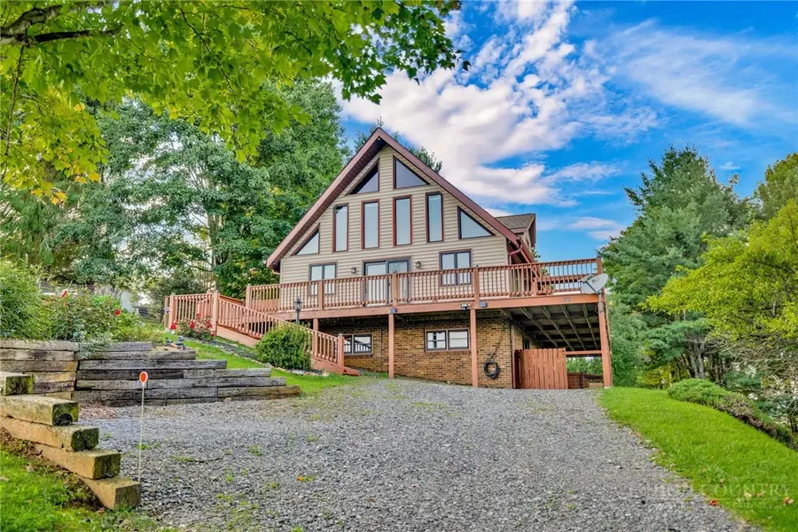 179 Pine Springs Drive, Jefferson, NC 28640 - #2
