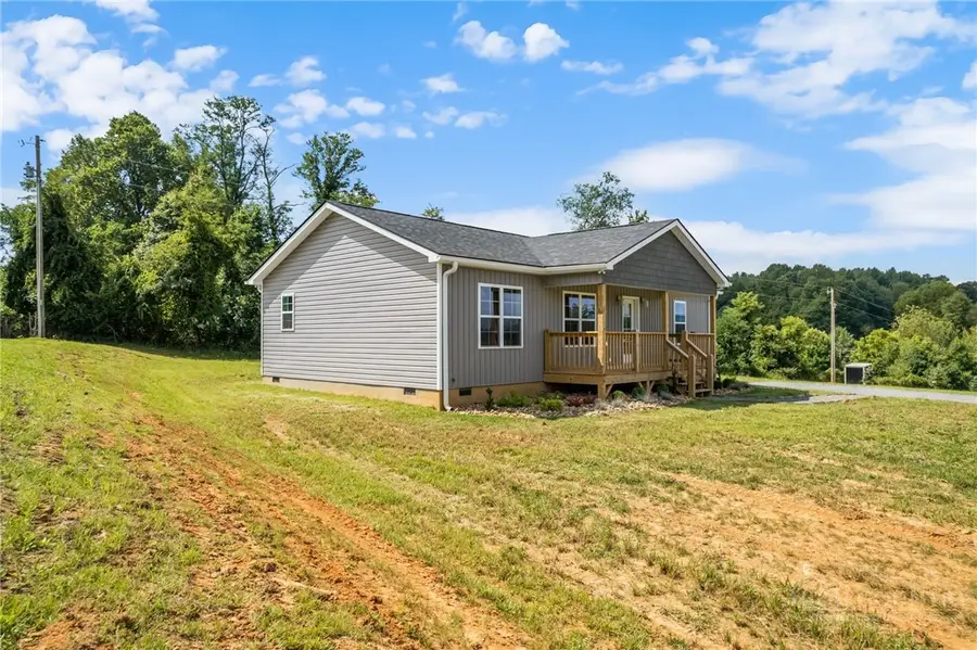 130 Millards Way, Sparta, NC 28675 - #2
