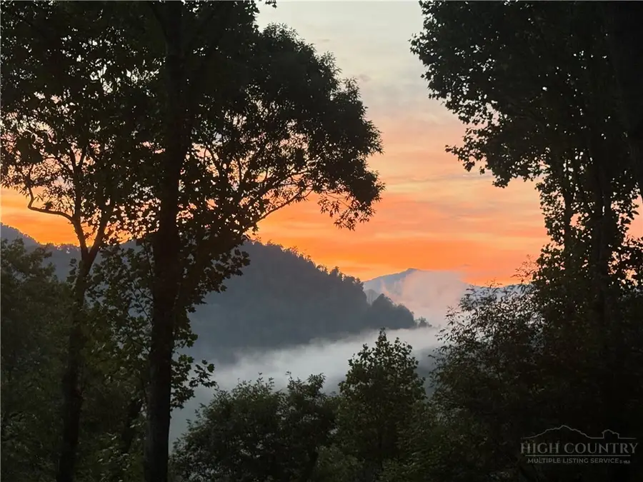 473 Double Knob Road, Banner Elk, NC 28604 - #2