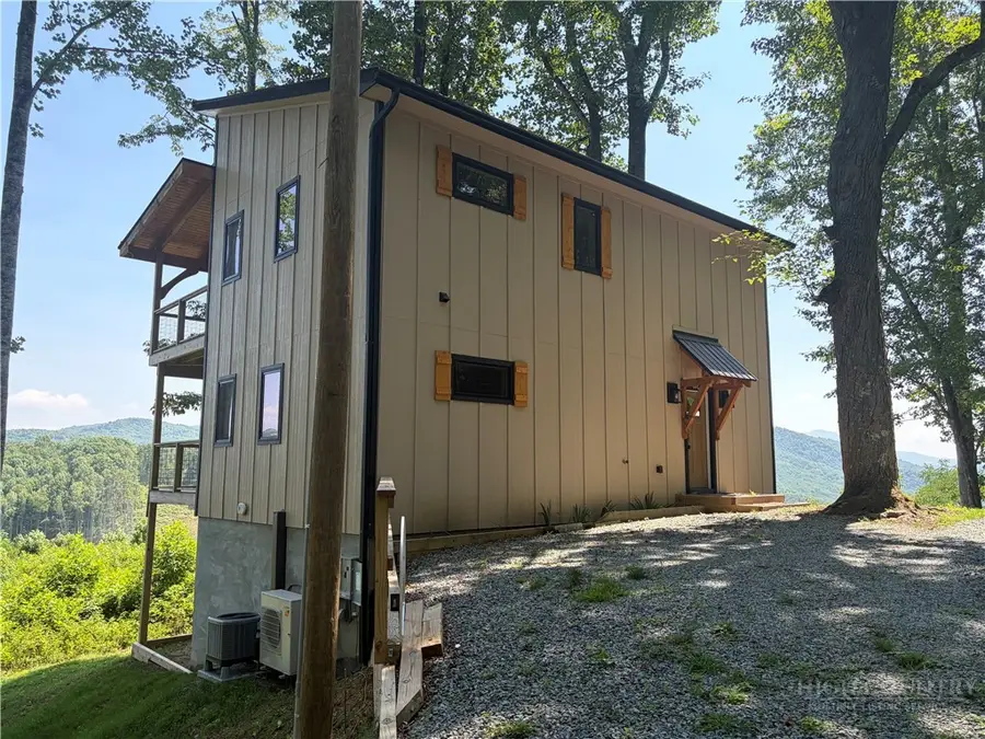 330 Maplewood Circle, Boone, NC 28607 - #2