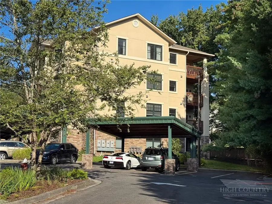 155 Gateway Drive #302, Boone, NC 28607 - #3