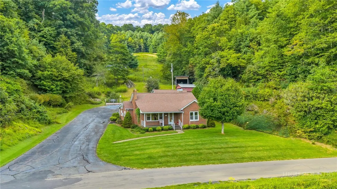 4908 Railroad Grade, Todd, NC 28684 - #1
