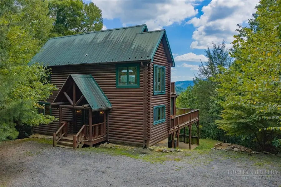 568 Deer Run Road, Purlear, NC 28665 - #2