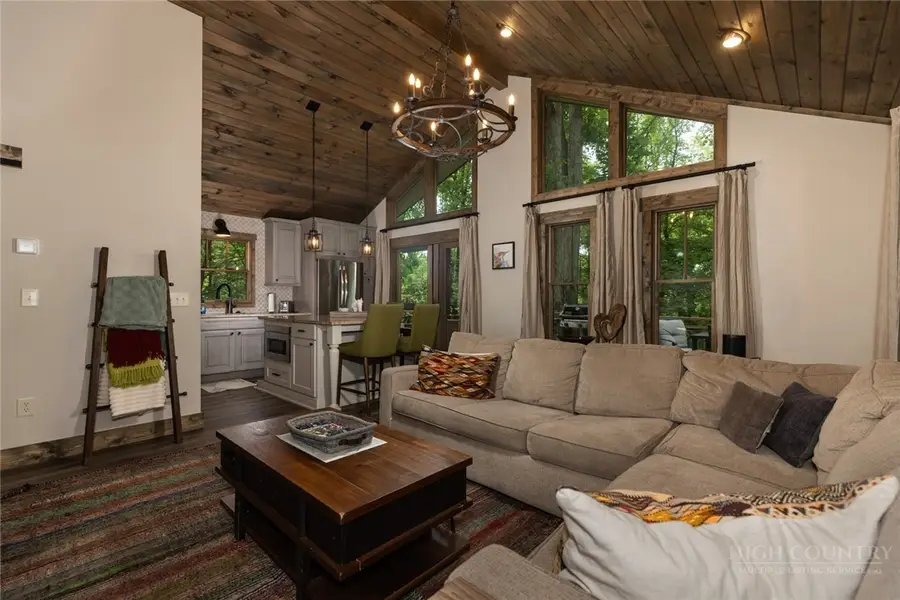 340 W Horse Shoe Ridge Road, Deep Gap, NC 28618 - #3