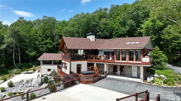 45 Dunvegan Road, Banner Elk, NC 28604