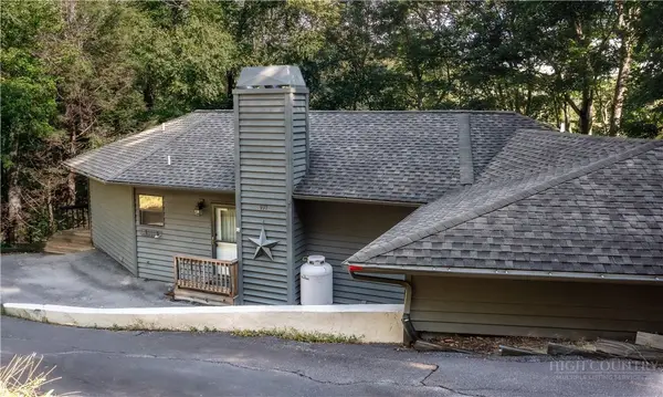 997 Winterstar Loop, Burnsville, NC 28714