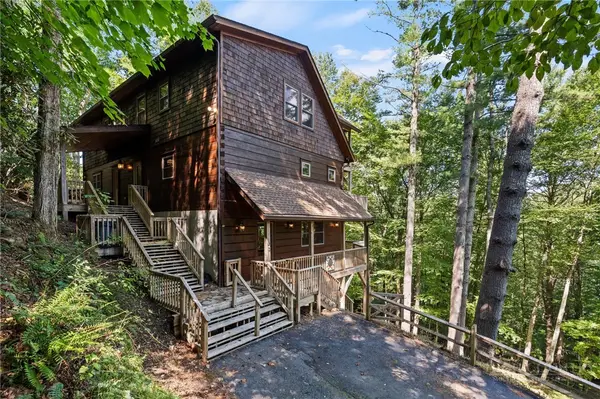 386 Little River Road, Sugar Grove, NC 28679