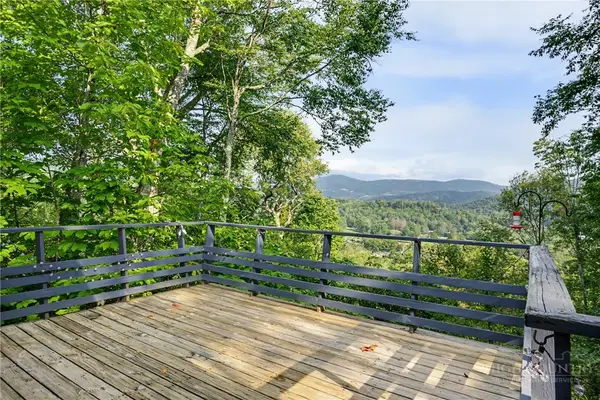 121 Park Lane, Sugar Mountain, NC 28604