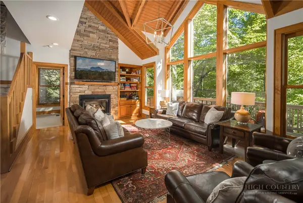 141 Settlers Rest #B, Boone, NC 28607