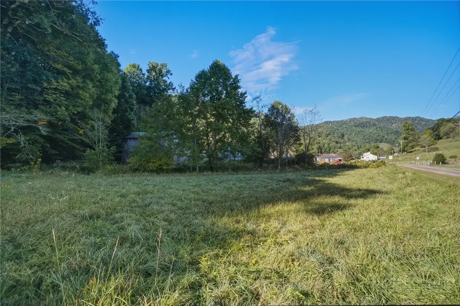1248 Mabel School Road, Zionville, NC 28698 - #3