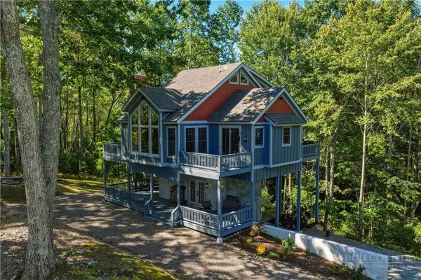 346 Seasons Drive, Vilas, NC 28692