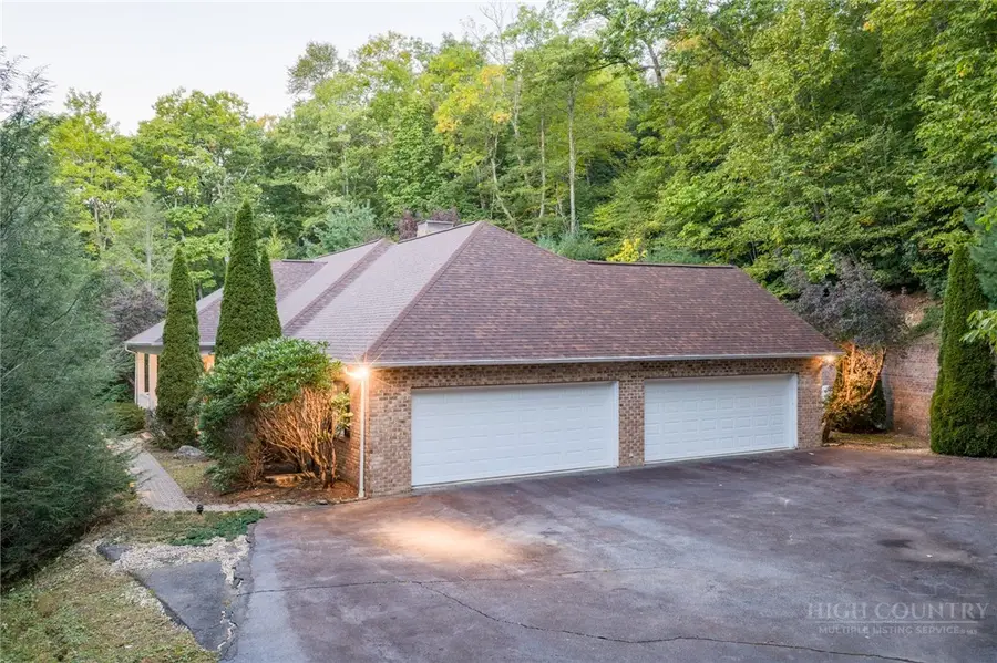 560 Greystone Drive, Boone, NC 28607 - #3