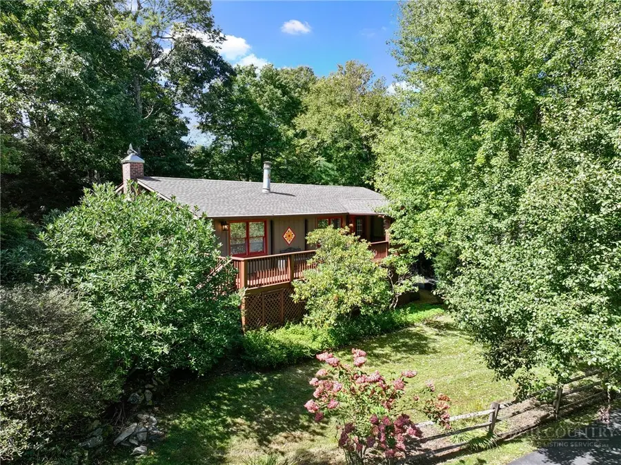 127 Foxwood Lane, Blowing Rock, NC 28605 - #3