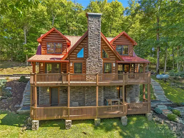 462 Savannah Drive, West Jefferson, NC 28694