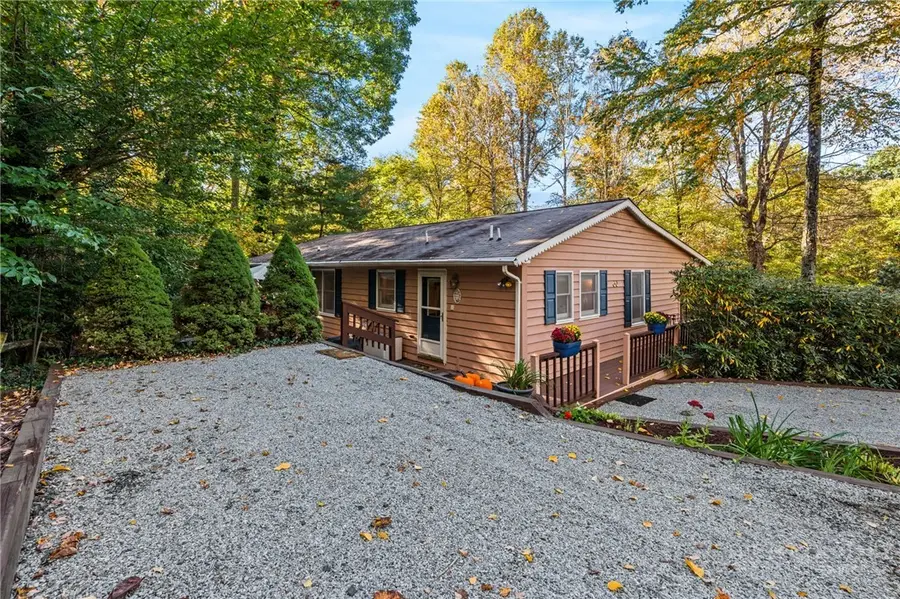 60 Pine View Road, Newland, NC 28657 - #3