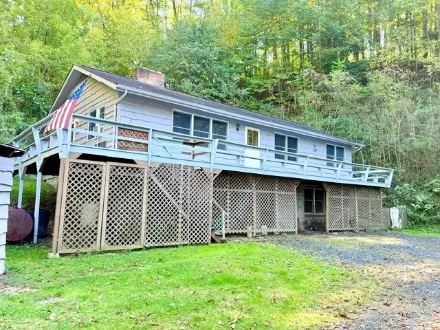 9275 Nc Highway 88 West, Warrensville, NC 28693 - #1