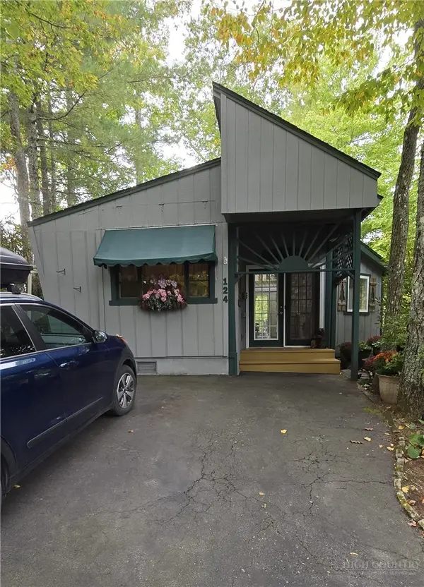 124 Wintergreen Lane, Newland, NC 28657