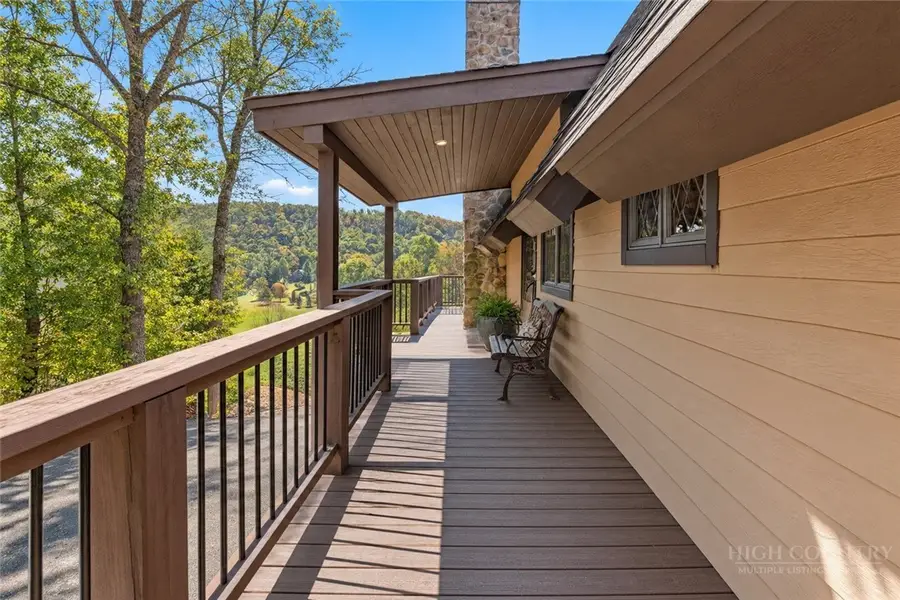 625 Mountain Glen Drive, Newland, NC 28657 - #3
