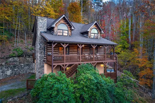 287 Toni Avenue, Blowing Rock, NC 28605