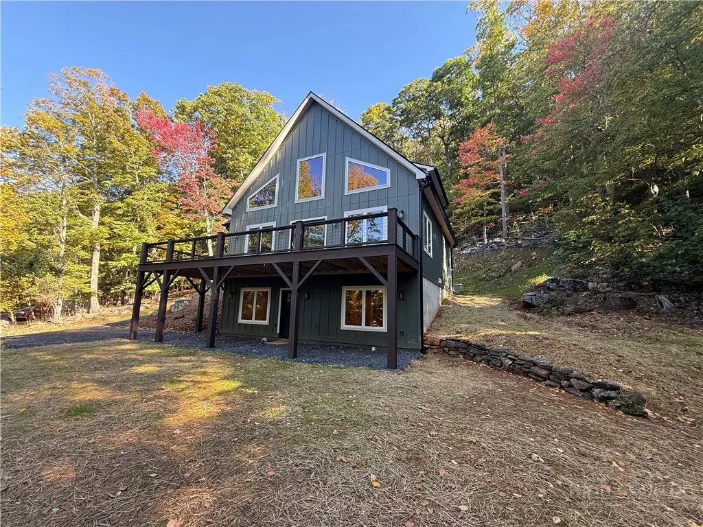 1099 Lauren Lane, West Jefferson, NC 28694 - #1